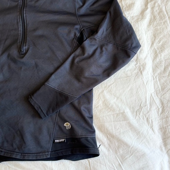 Mountain Hardware Windstopper Quarter Zip, size small - Picture 2 of 9